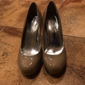 Style & co nude round toe heels